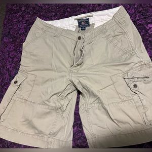 Men’s cargo shorts